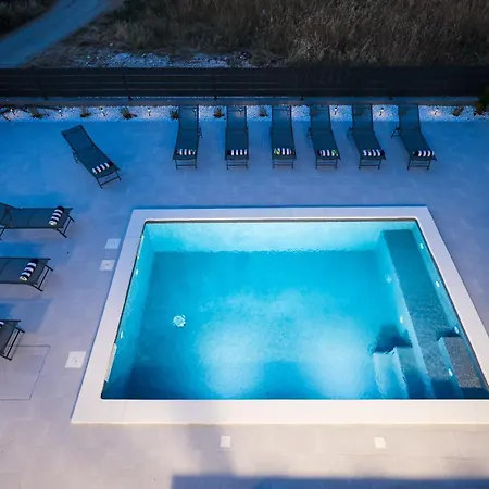 Peaceful Ivicasa With Private Pool * Murvica (Policnik)