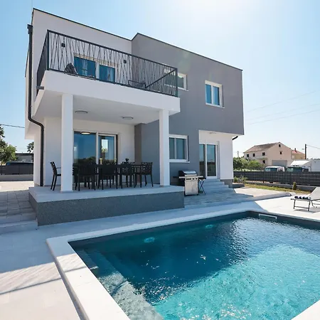 Peaceful Ivicasa With Private Pool Murvica (Policnik)