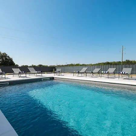 וילה Peaceful Ivicasa With Private Pool *