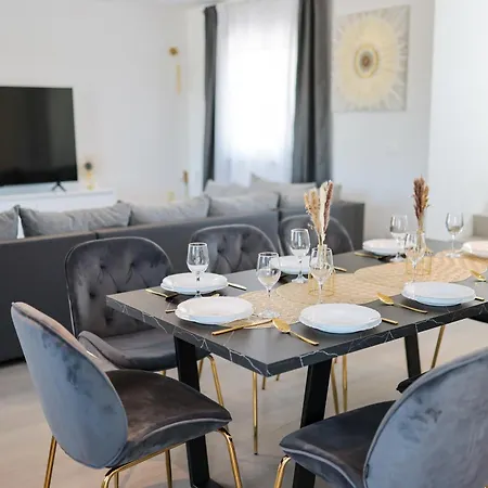 Villa Peaceful Ivicasa With Private Pool *