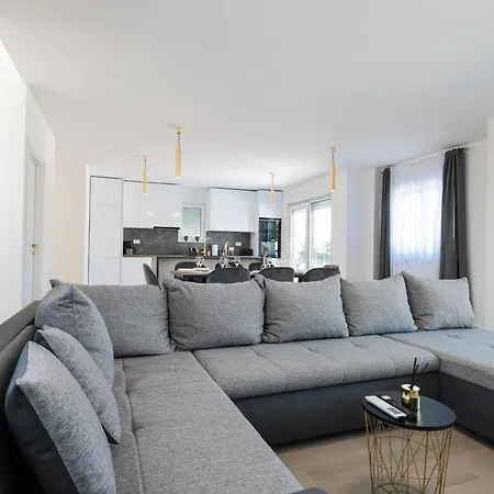 וילה Peaceful Ivicasa With Private Pool *