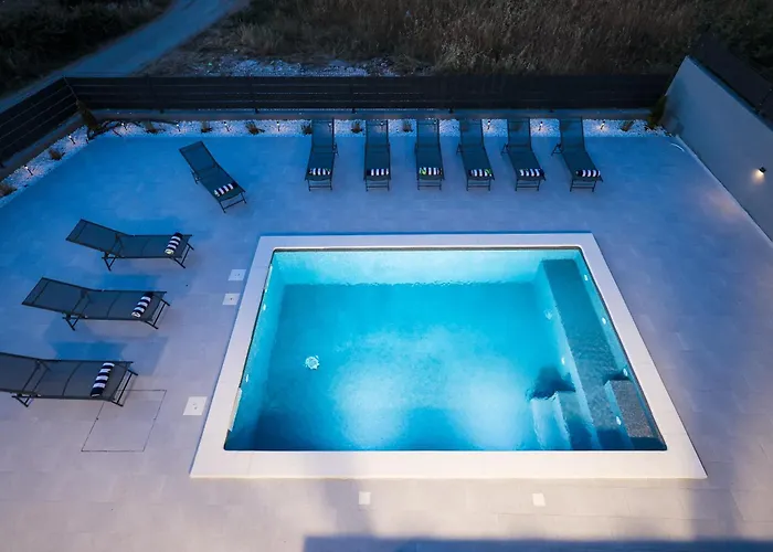 Peaceful Ivicasa With Private Pool * Murvica (Policnik)