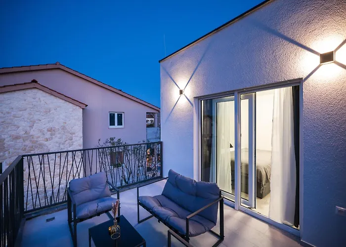 Peaceful Ivicasa With Private Pool